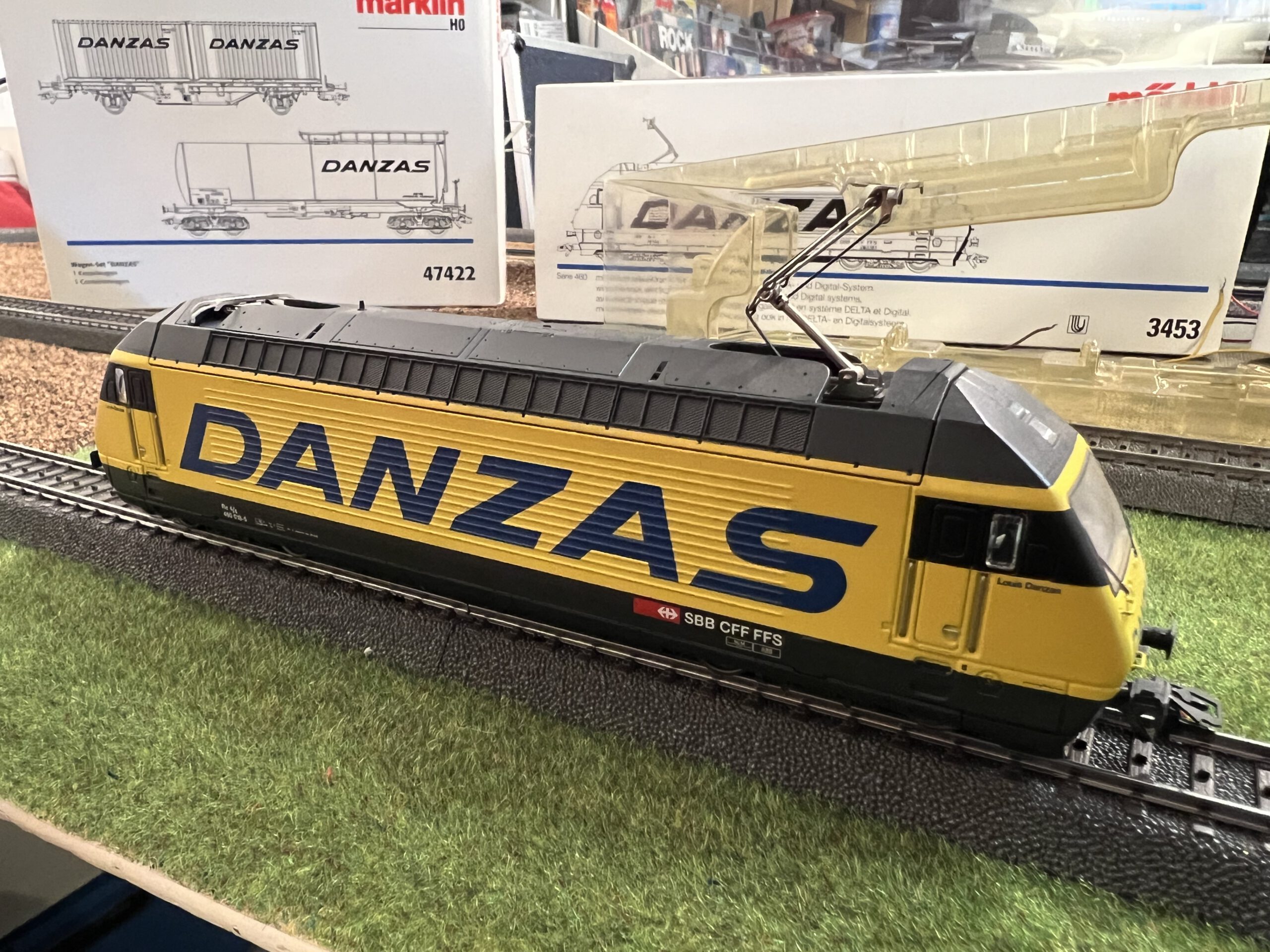 Märklin SBB loc Re 460 – Danzas
