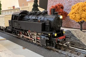 Stoomlocomotief Märklin 3031 met koelwagens