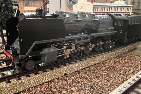 Hij is er! De NS 4903