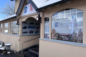 Speciale Duitse wagons en sneeuw rails