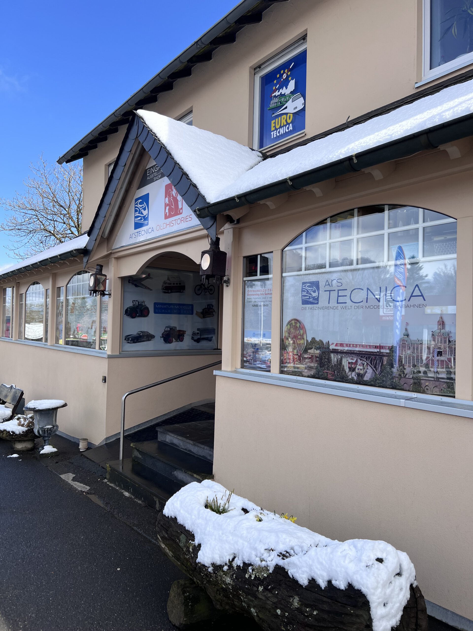 Speciale Duitse wagons en sneeuw rails