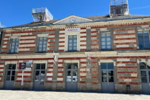Märklin Dealer in Pontivy niet heel erg geïnteresseerd in verkoop